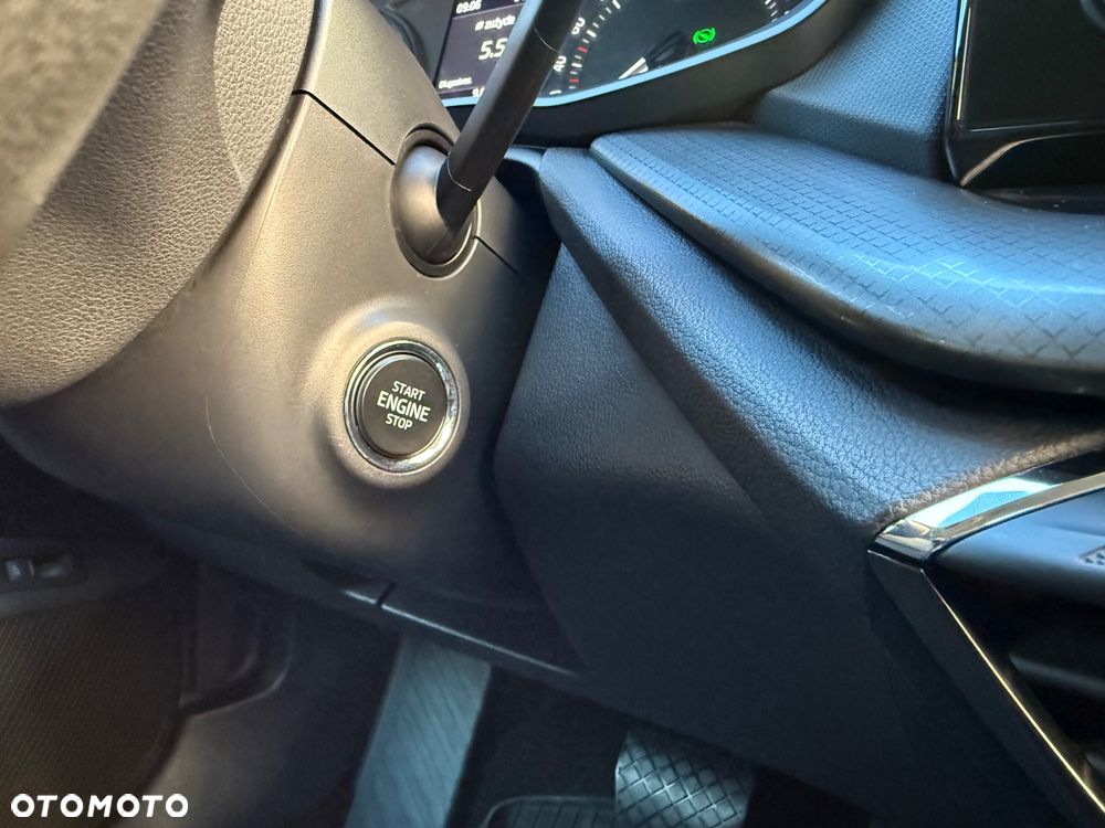 Skoda Octavia 2.0 TDI Ambition DSG - 25