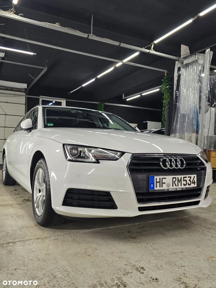 Audi A4 Avant 2.0 TDI sport - 1