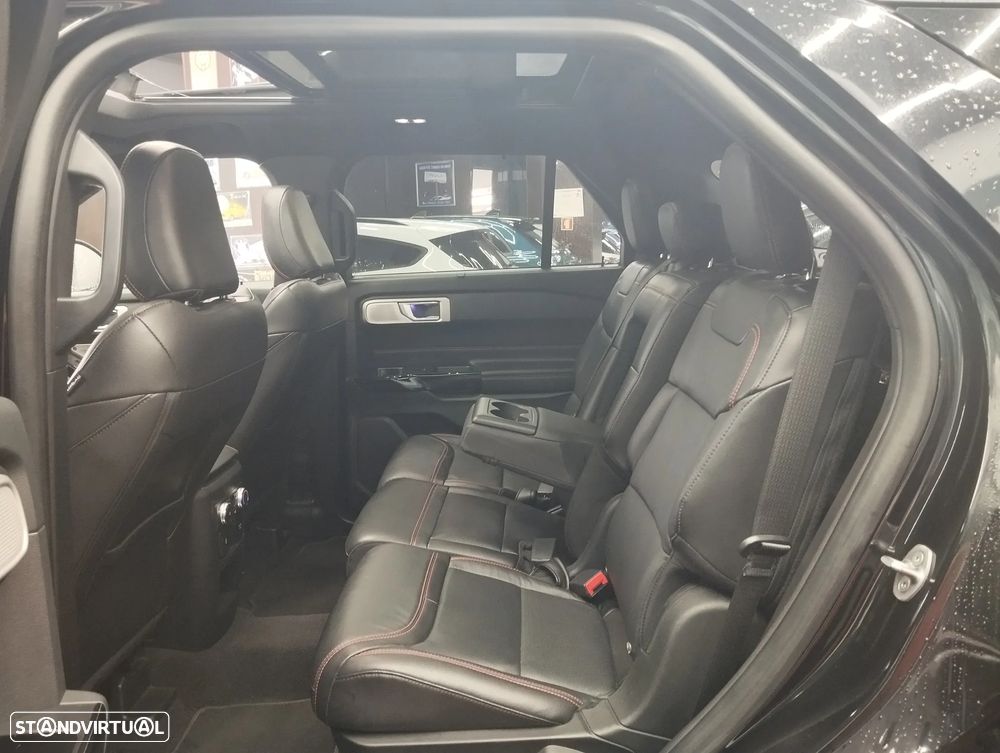 Ford Explorer 3.0 EcoBoost PHEV ST-Line - 20