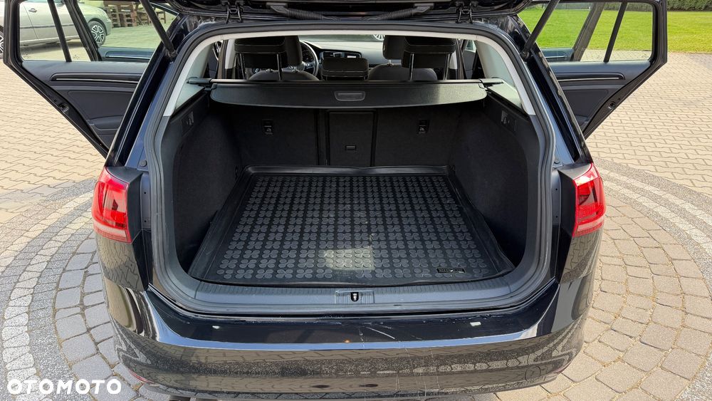 Volkswagen Golf 2.0 TDI BMT Highline - 17