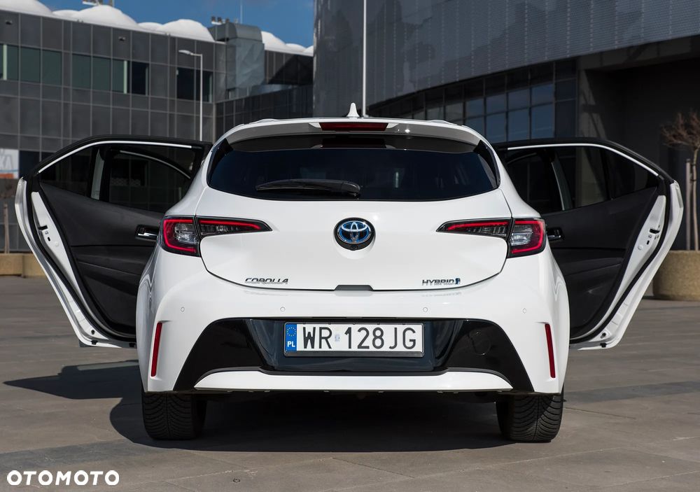 Toyota Corolla 1.8 Business Edition - 9