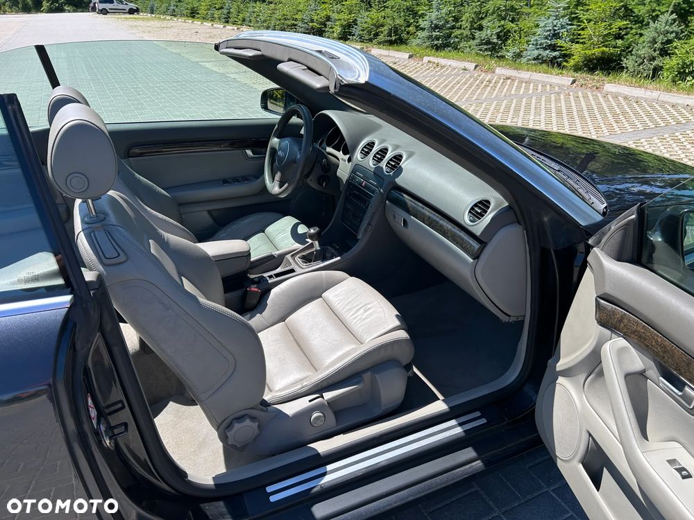 Audi A4 Cabrio 1.8 T - 8