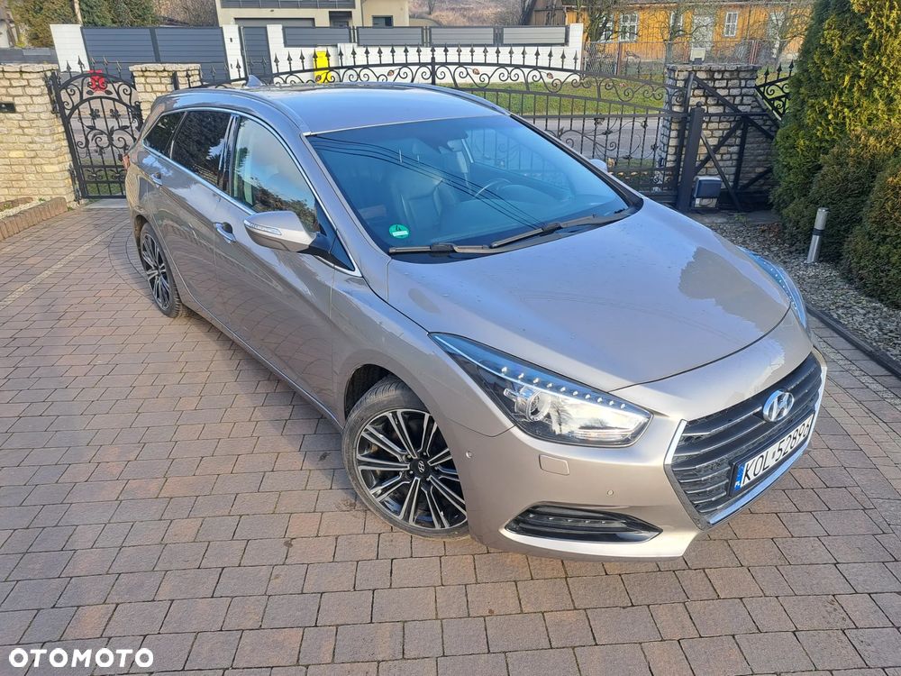 Hyundai i40 1.7 CRDi BlueDrive Premium DCT - 3