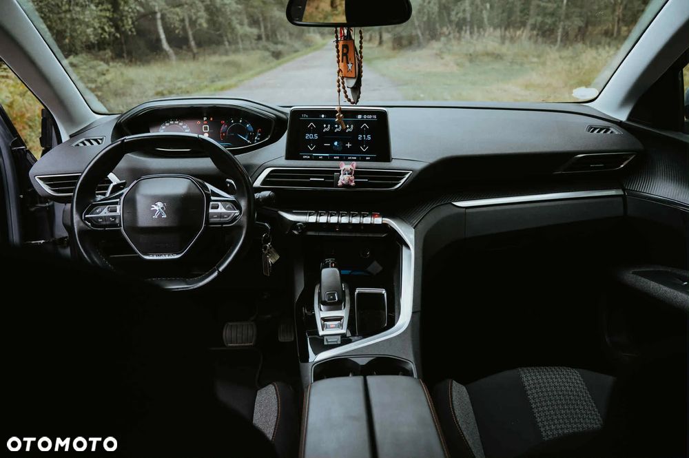 Peugeot 3008 BlueHDi 130 Stop & Start EAT8 Allure - 7