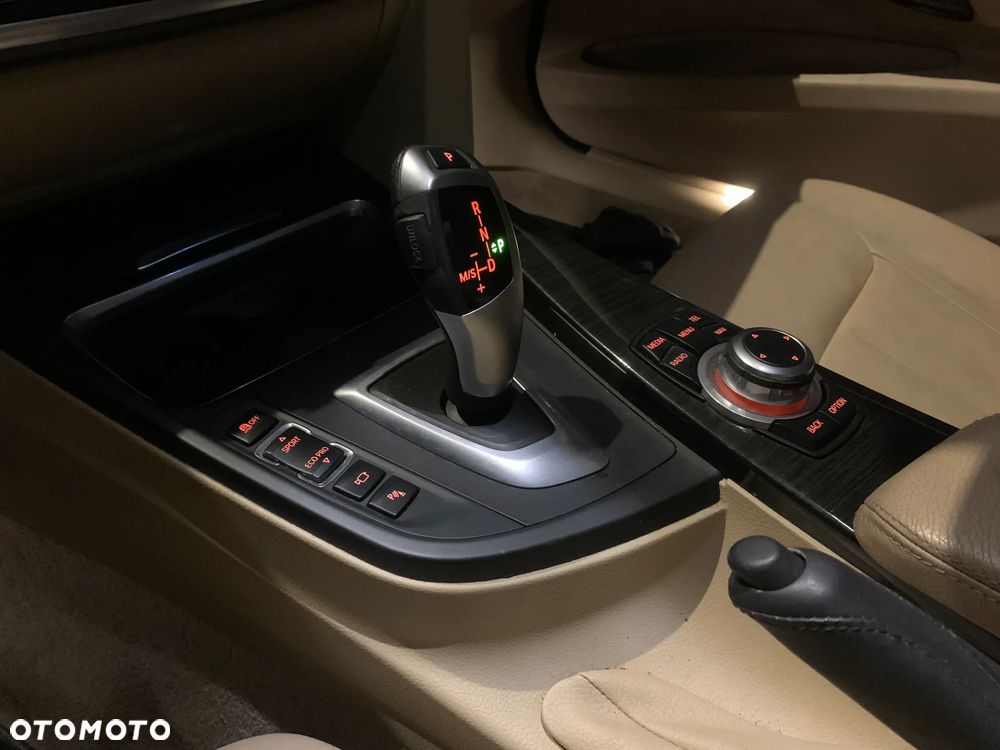 BMW Seria 3 - 23