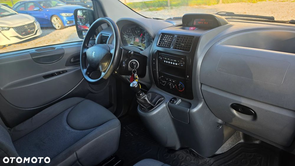 Peugeot Expert - 12