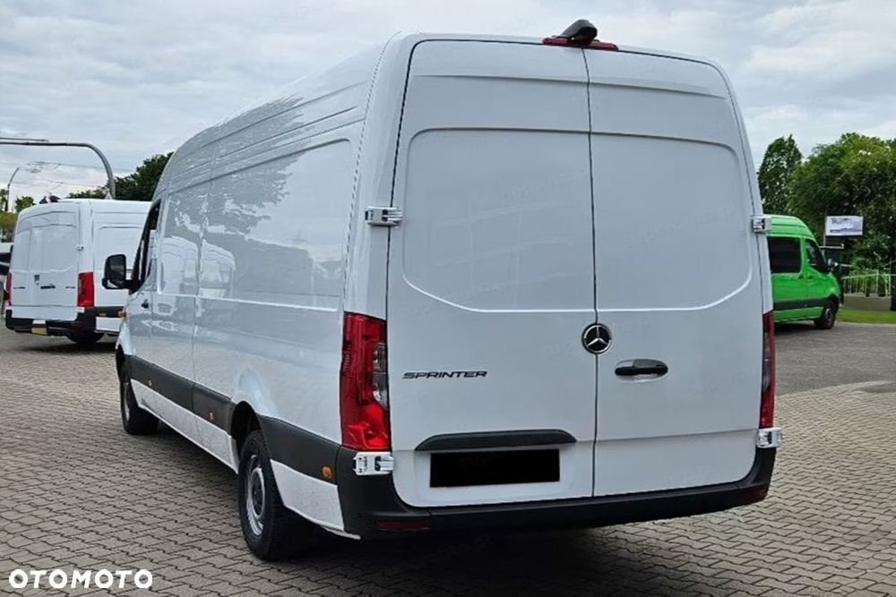 Mercedes-Benz Sprinter 317 CDI Long PRO AUT 1.9 170KM - 7