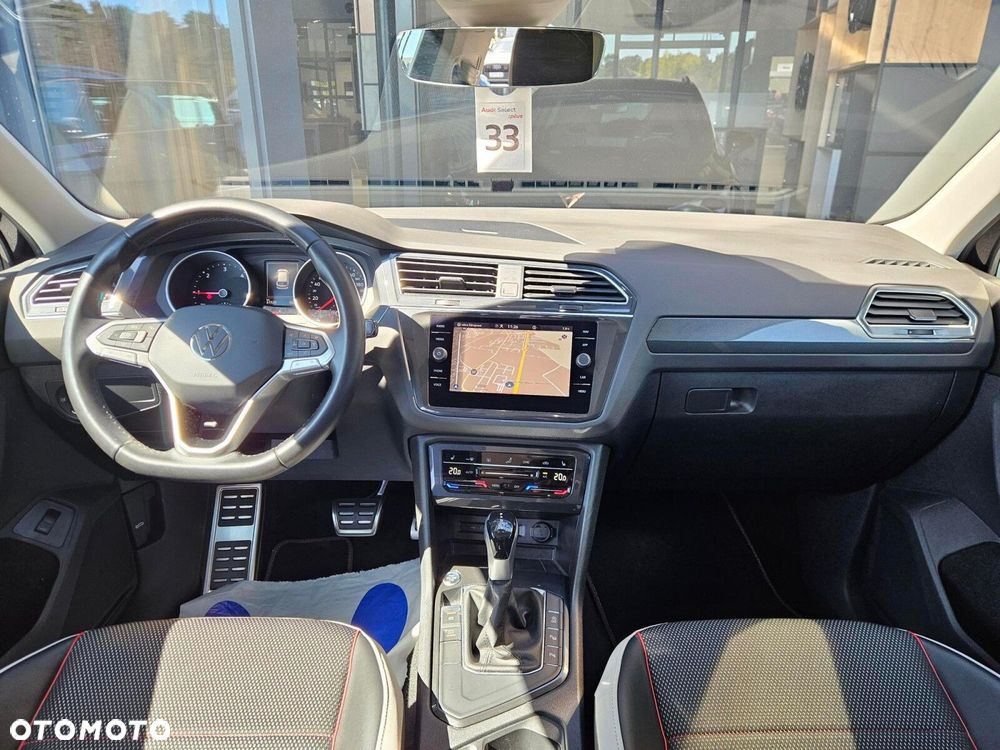 Volkswagen Tiguan - 16