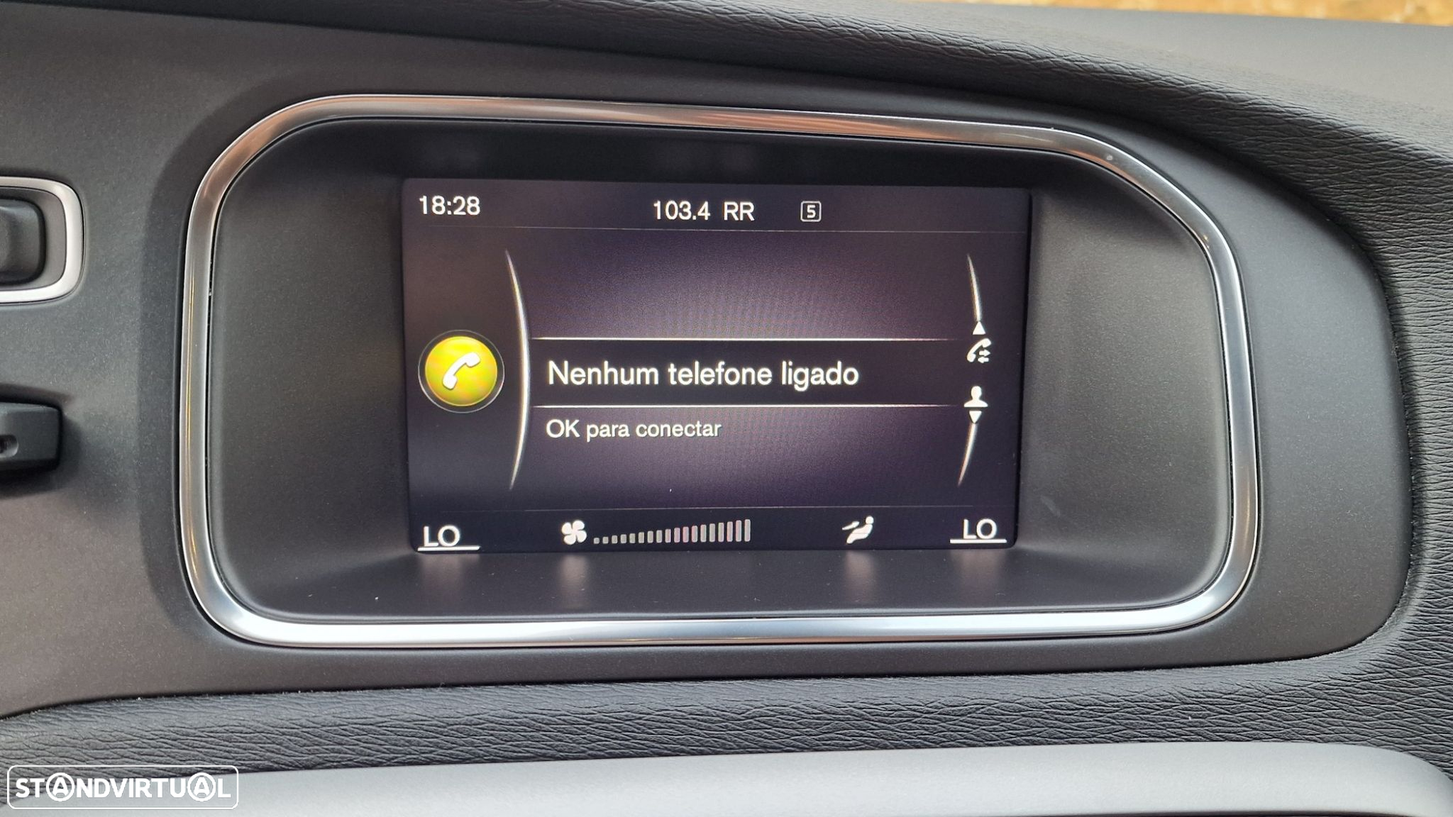 Volvo V40 1.5 T3 Sport Edition Geartronic - 23