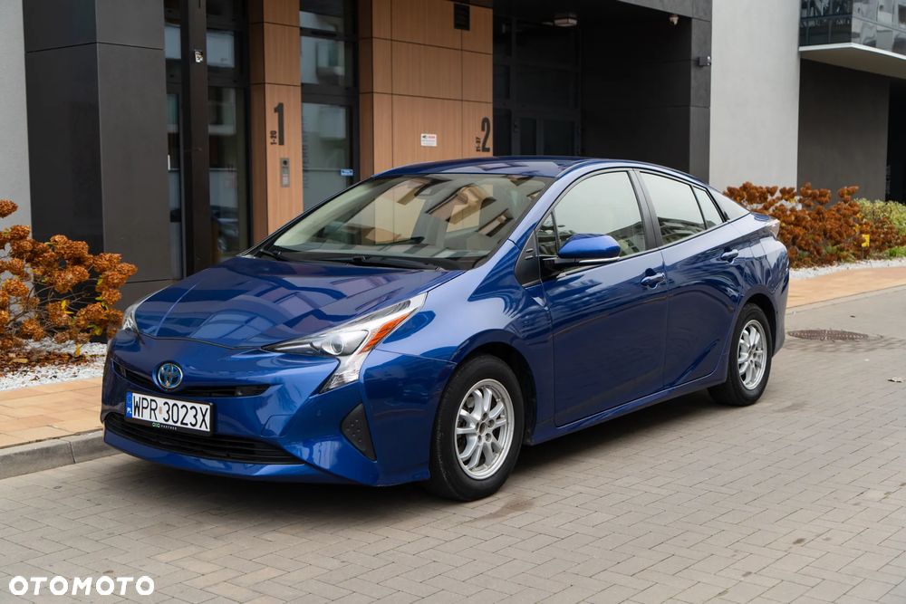 Toyota Prius 1.8 HSD Premium - 3