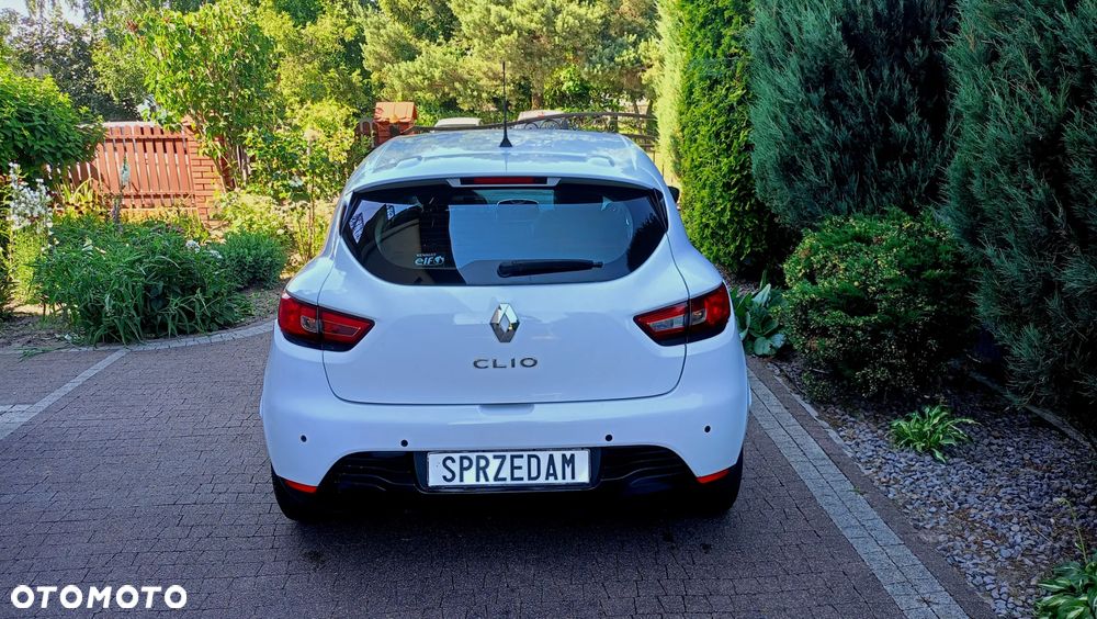 Renault Clio 1.2 16V 75 Life - 7