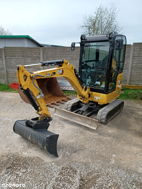 Caterpillar 301.8