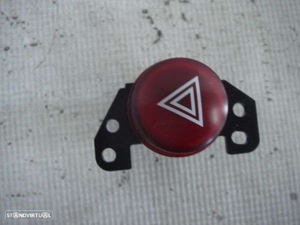 Interruptor Luzes Emergência (4 Piscas) Mitsubishi Colt Vi (Z3_A, Z2_A - 1