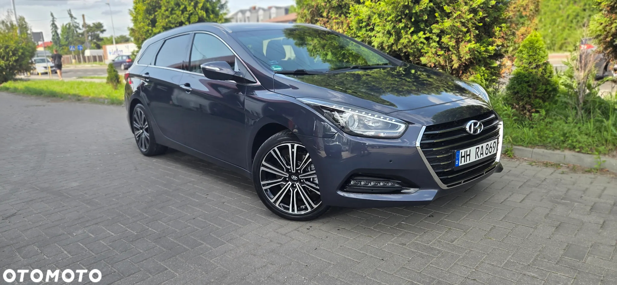 Hyundai i40 Kombi blue 1.7 CRDi Premium - 19