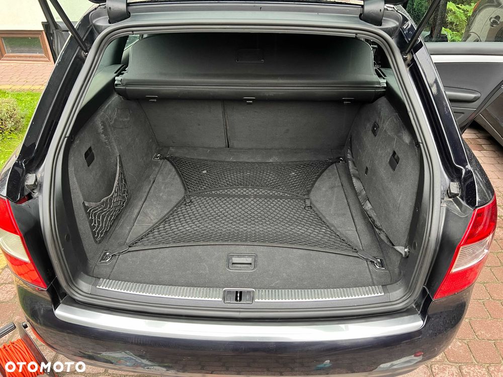 Audi A4 Avant - 8