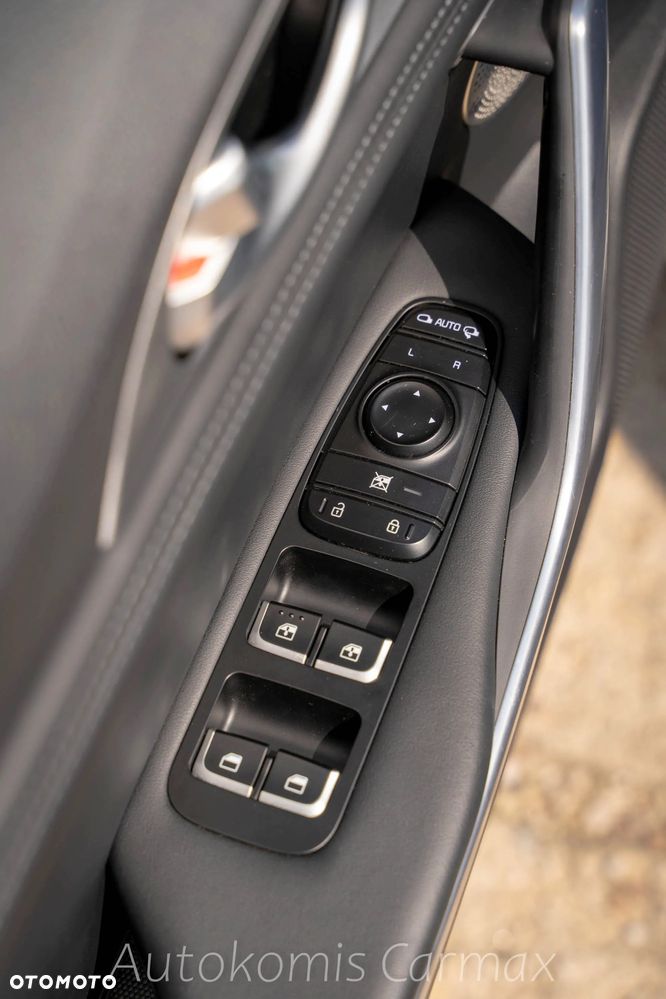 Kia Stinger 3.3 T-GDI V6 GT AWD - 19