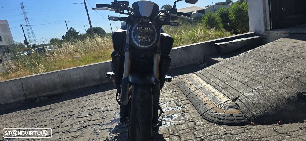 Honda CB CB 650 r - 5