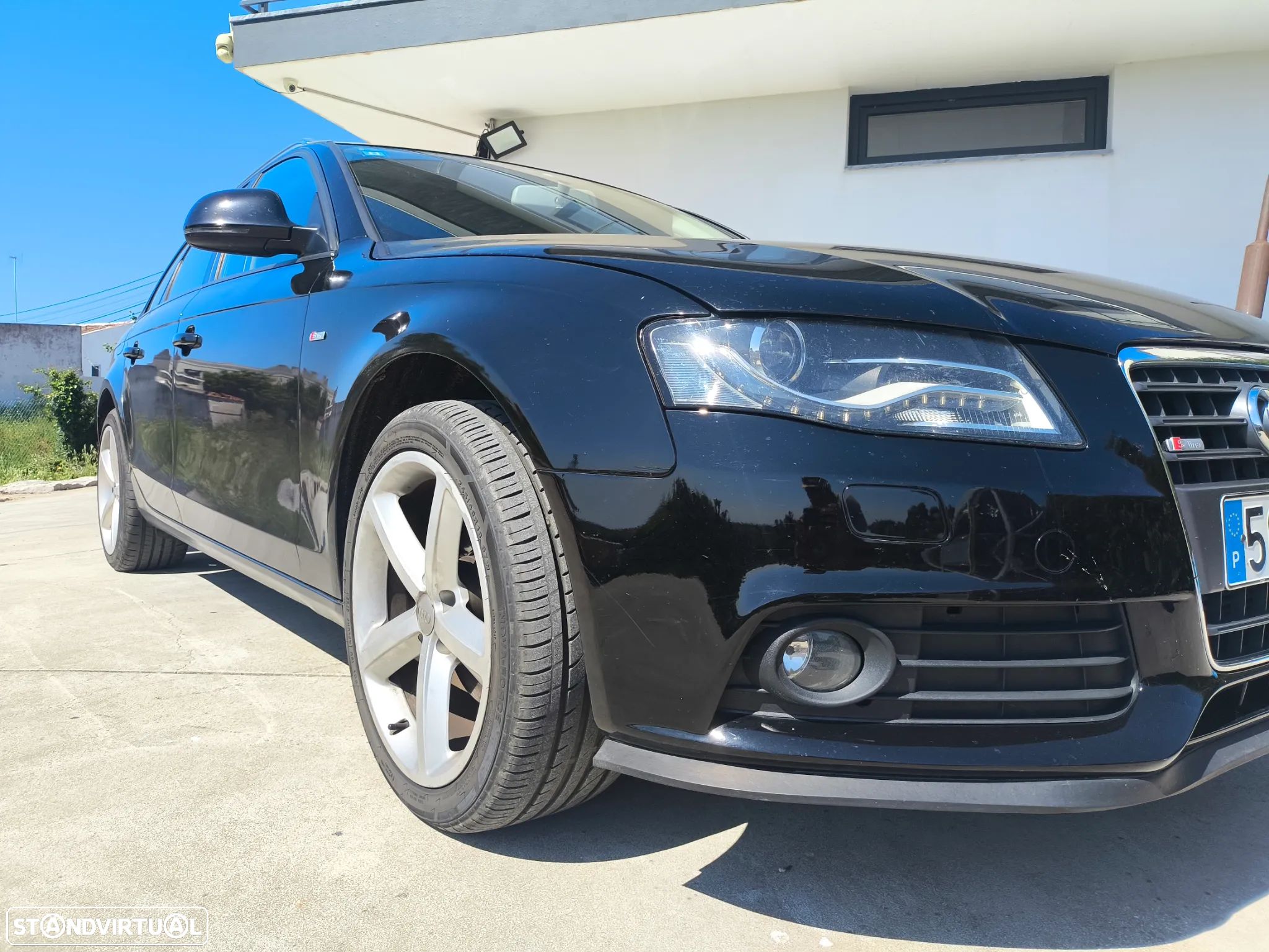Audi A4 Avant 2.0 TDI - 1
