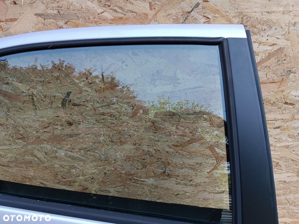 SEAT TOLEDO 2 II DRZWI TYL PRAWY KOD LAK LS7N - 5