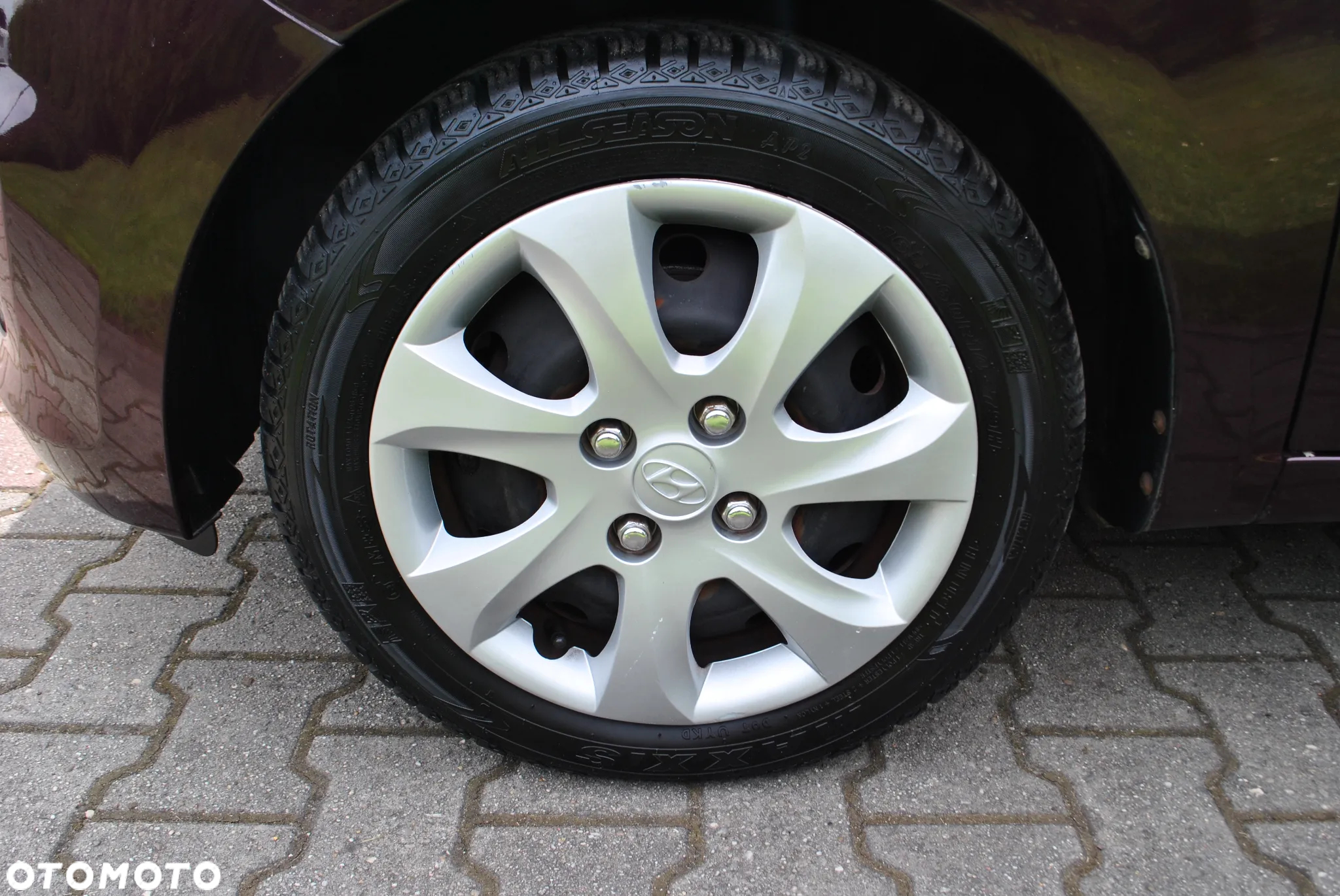 Hyundai i10 1.1 FIFA WM Edition - 11