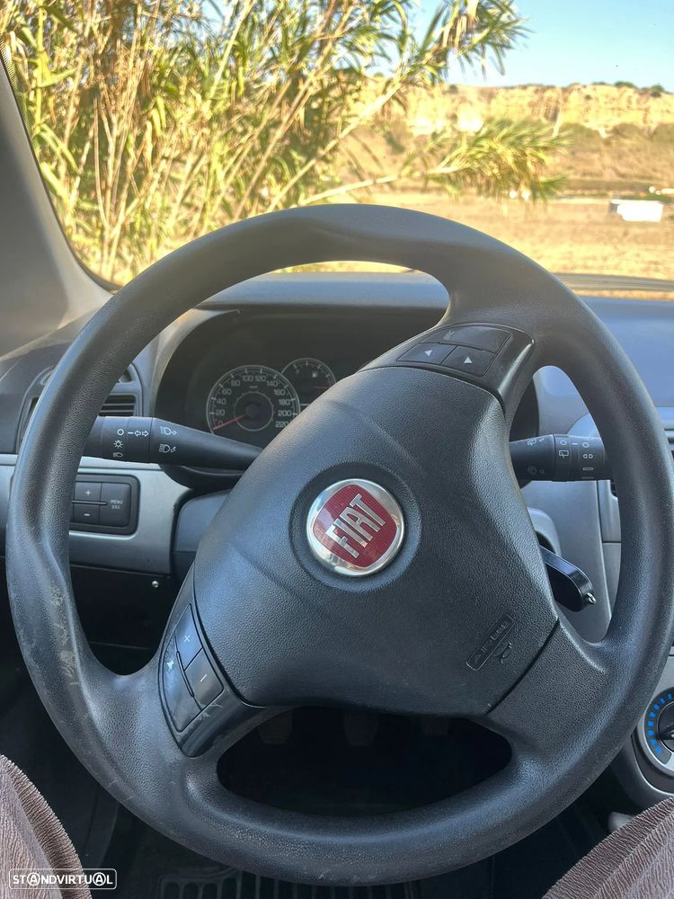 Fiat Grande Punto 1.3 M-Jet Dynamic - 19