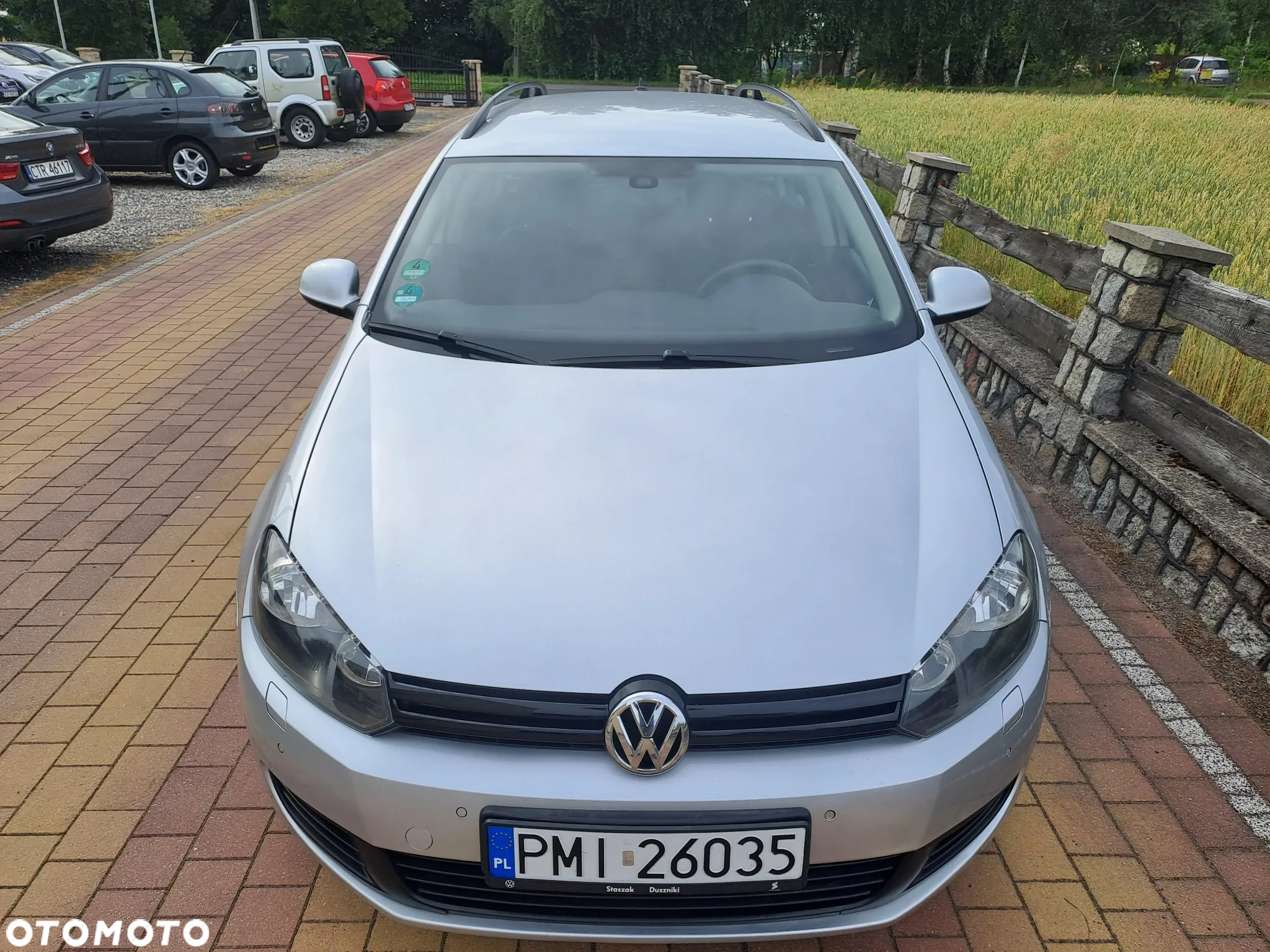 Volkswagen Golf 1.6 TDI BlueMotion Technology Comfortline - 11