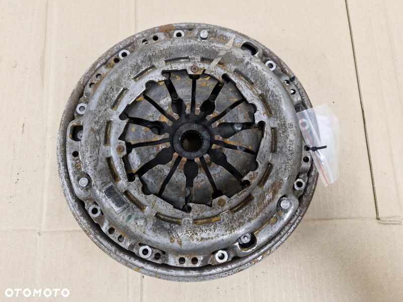 renault clio iv 1.5 dci dwumasa sprzęgło komplet docisk tarcza 123107790r - 1