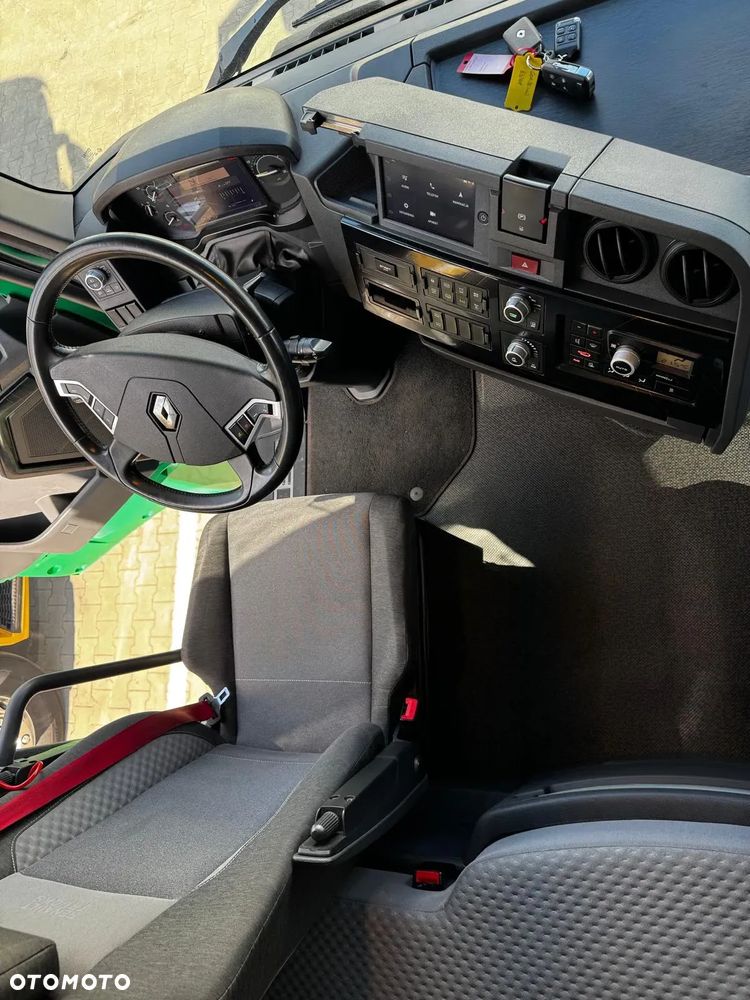 Renault T520 Evo High Cab - 10