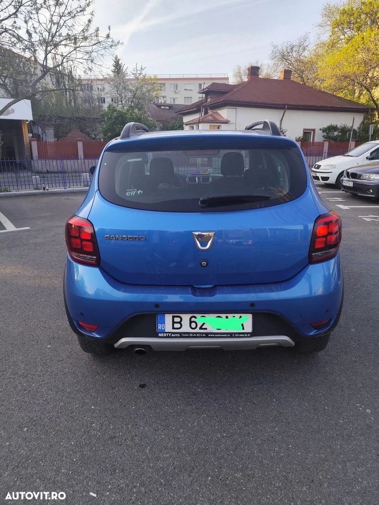 Dacia Sandero Stepway 0.9 TCe - 10