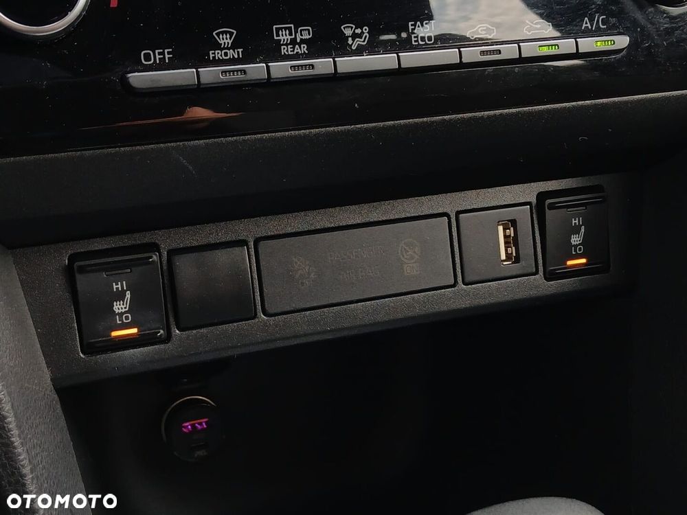 Toyota Yaris Cross Hybrid 1.5 Comfort - 23