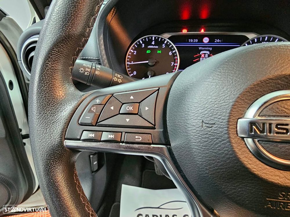 Nissan Juke 1.0 DIG-T N-Connecta - 16