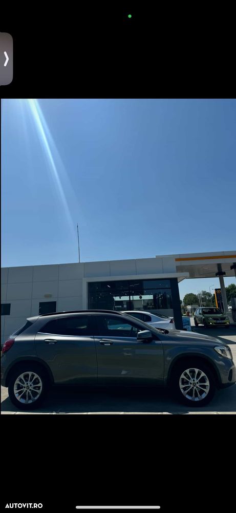 Mercedes-Benz GLA 220 d Aut. - 7