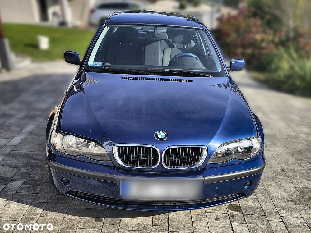 BMW Seria 3 318i - 8
