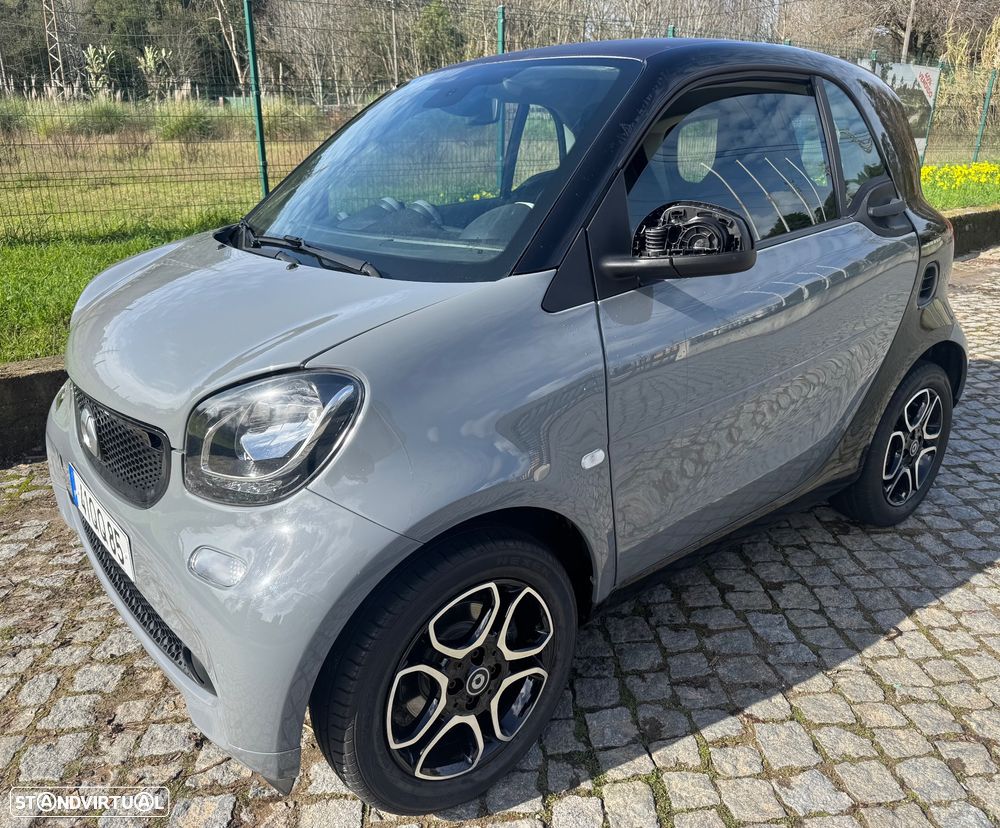 Smart ForTwo Coupé 1.0 mhd Passion 71 - 1