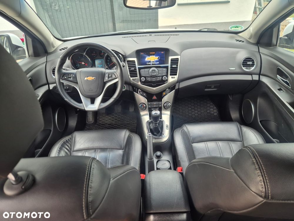 Chevrolet Cruze 2.0 D LTZ - 11
