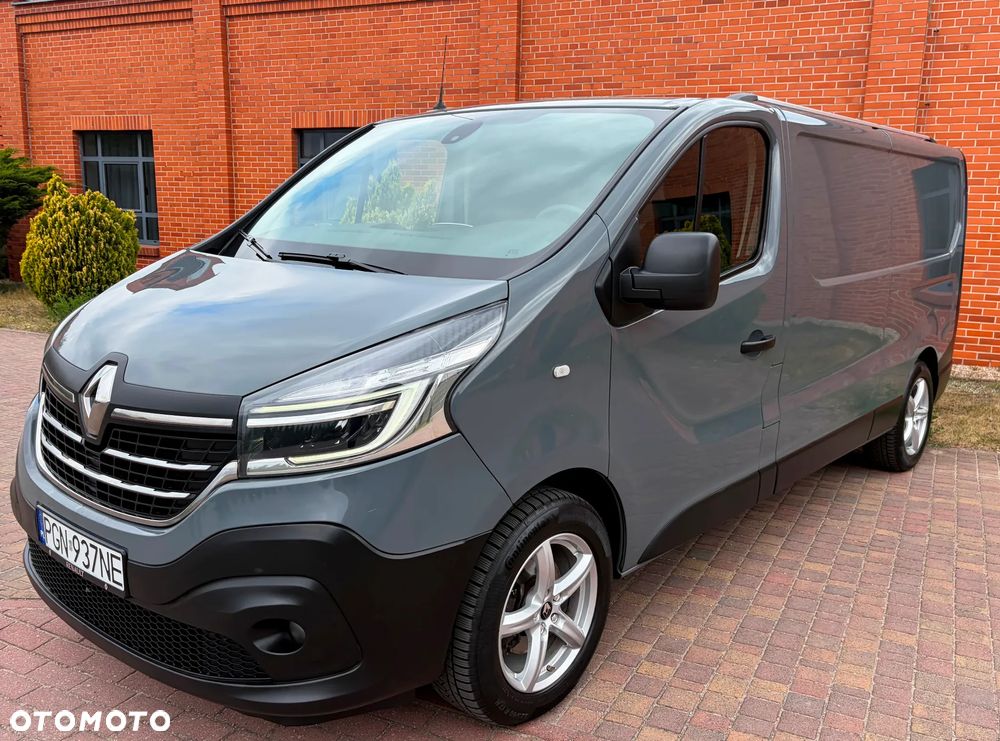 Renault TRAFIC - 1