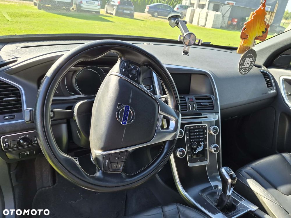 Volvo XC 60 - 5