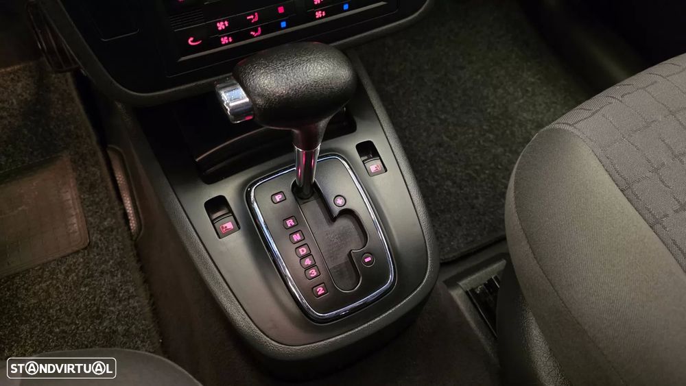 SEAT Alhambra 1.9 TDI Stylance Tip. - 38