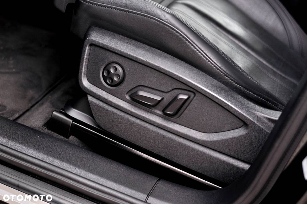 Audi Q5 40 TDI mHEV Quattro S tronic - 12