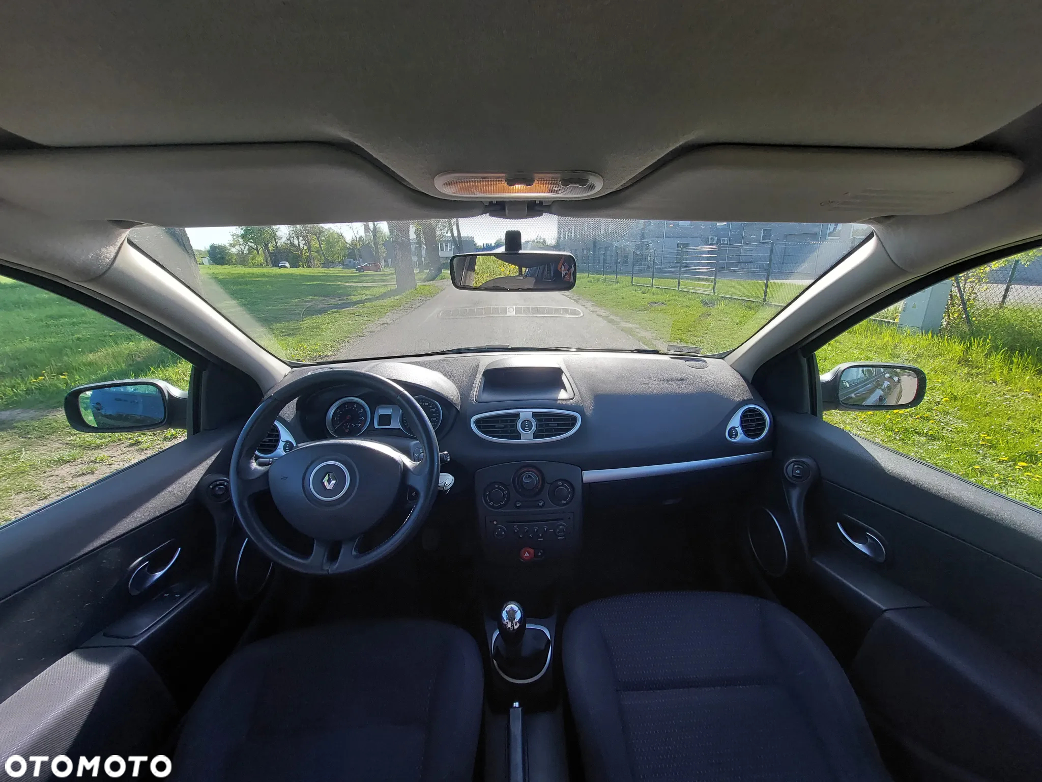 Renault Clio 1.6 16V Expression - 12