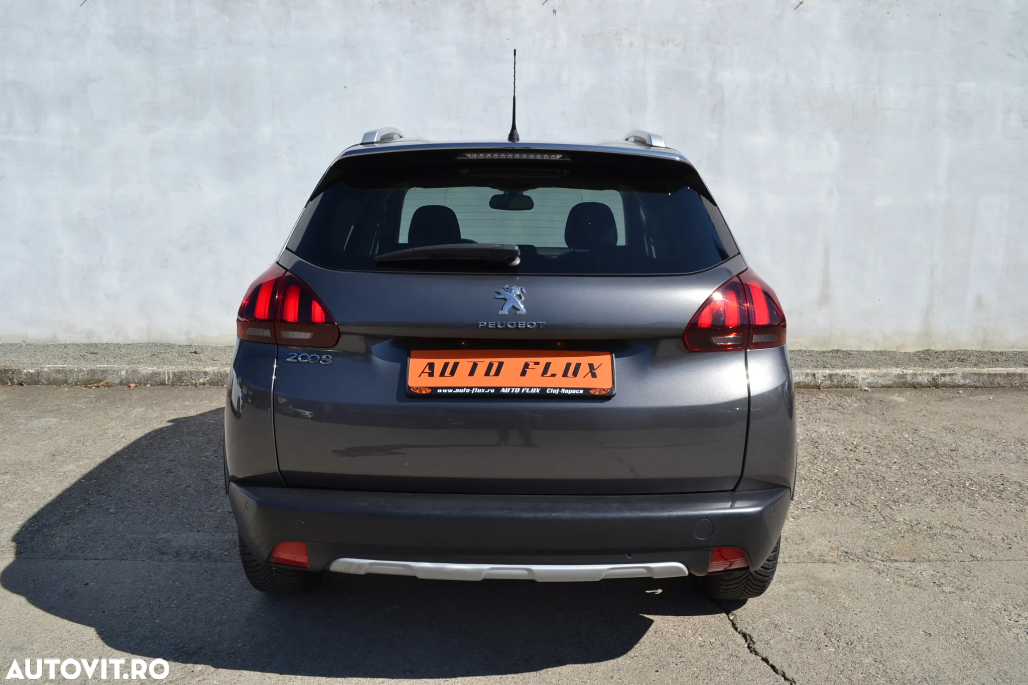 Peugeot 2008 PureTech 130 Stop&Start EAT6 Allure - 5
