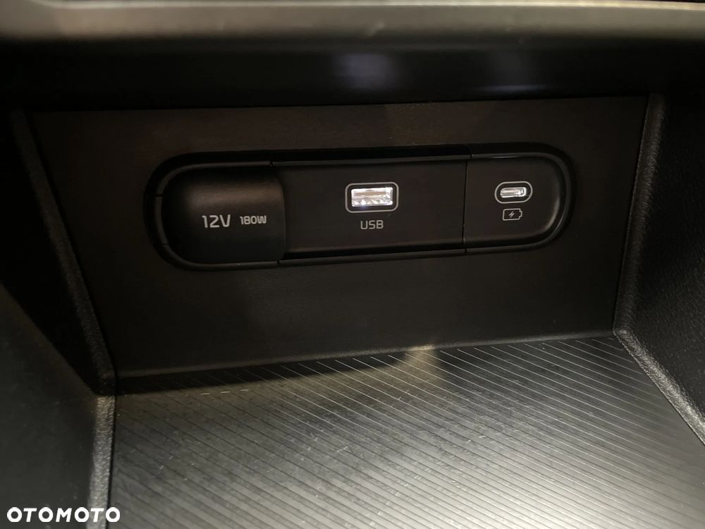 Kia Sportage 1.6 T-GDI M 2WD - 24