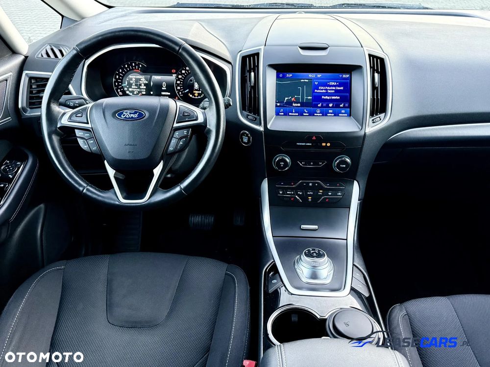 Ford S-Max 2.0 EcoBlue Titanium - 28