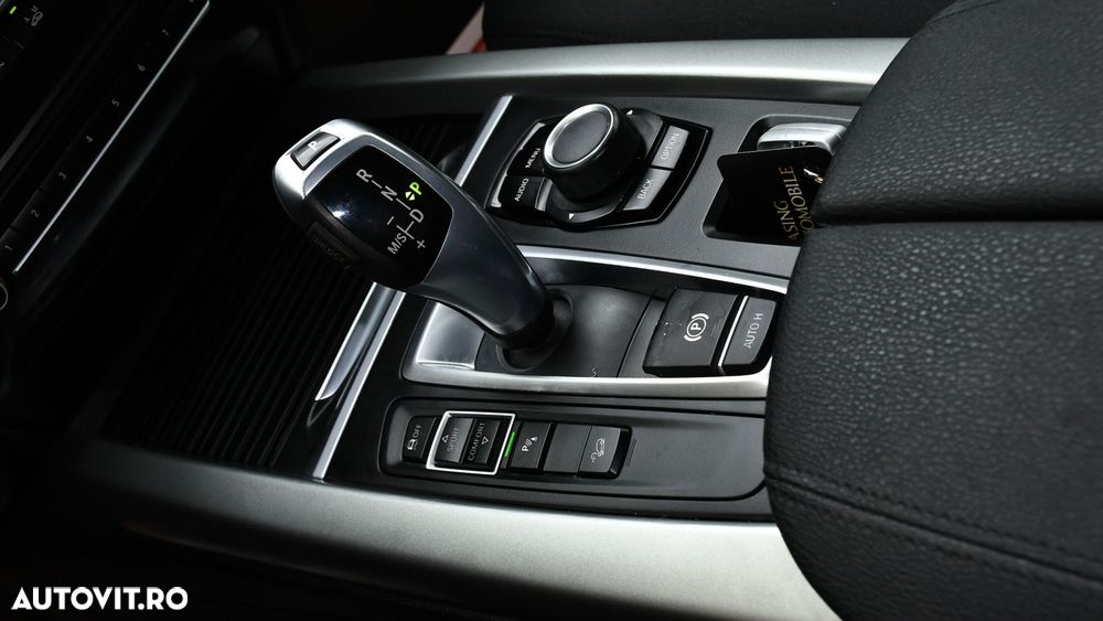 BMW X5 xDrive25d xLine - 23