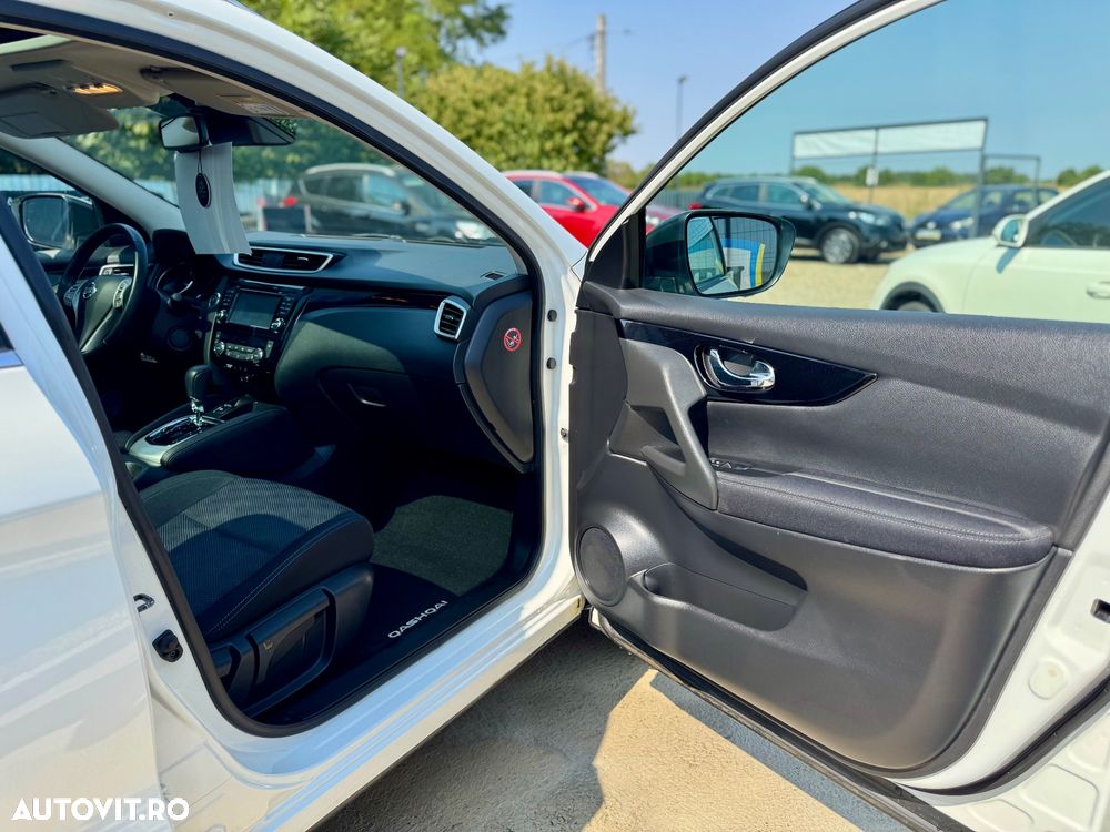 Nissan Qashqai 1.6 DCI Start/Stop X-TRONIC N-Connecta - 13