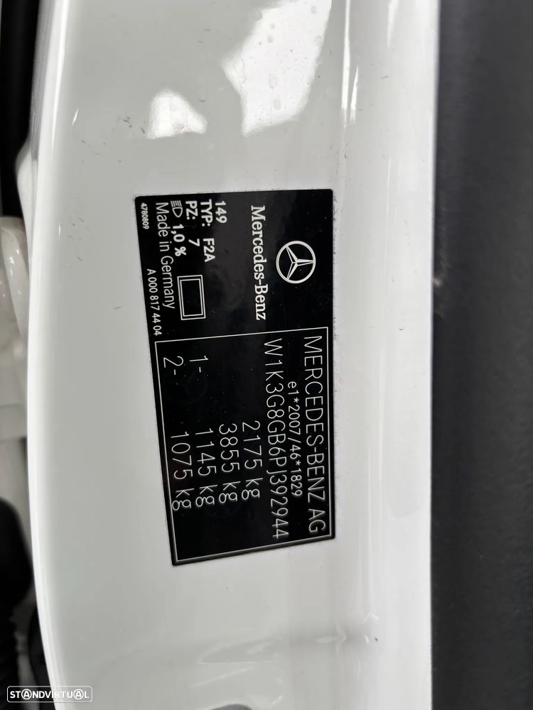 Mercedes-Benz A 250 e AMG Line - 23