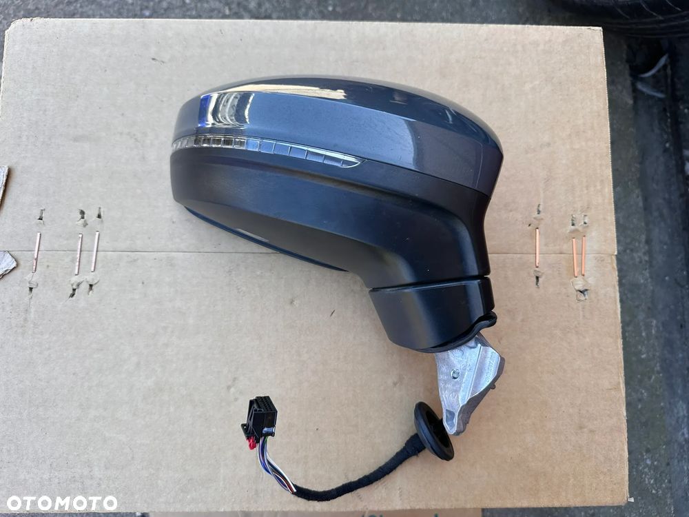 Lusterko prawe VW Tiguan II 2 5NA 13K 13PIN - 1