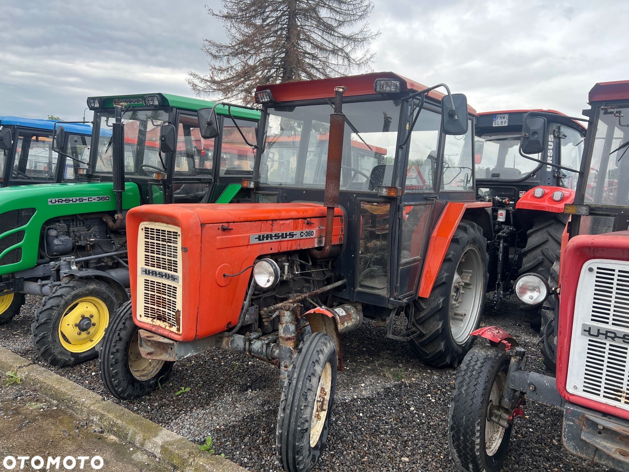 Ursus C360 - 1