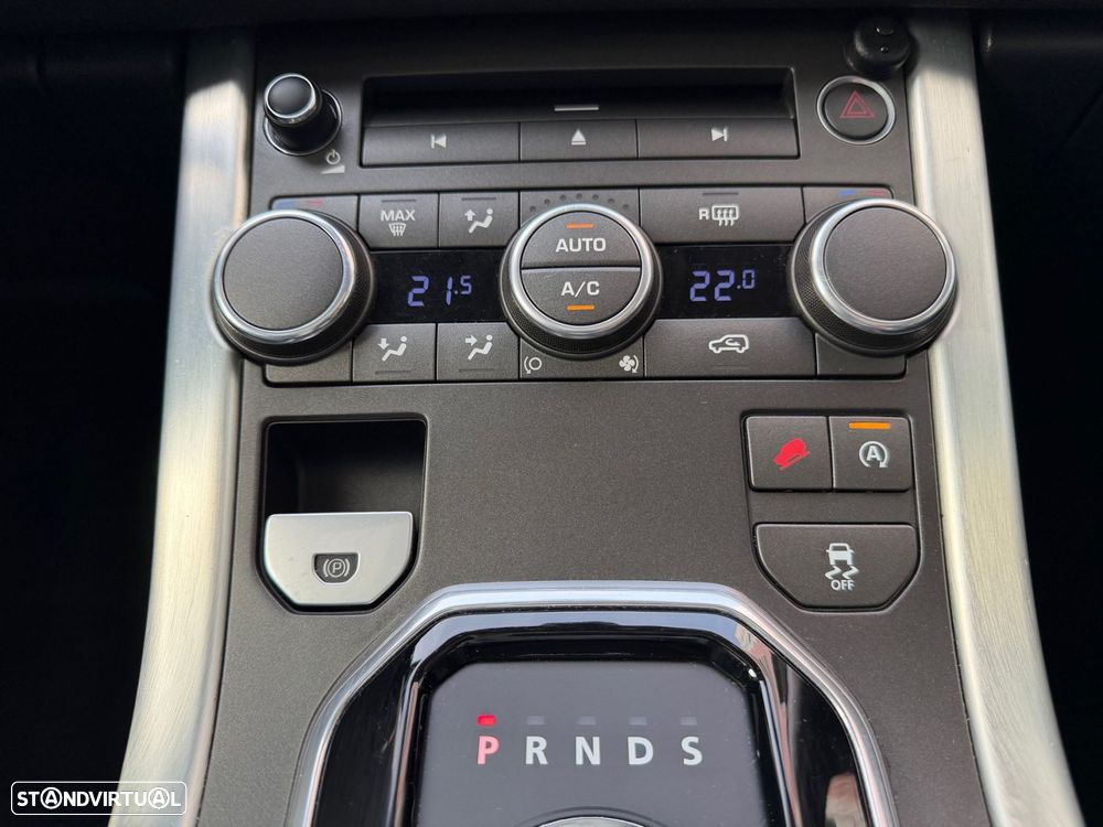 Land Rover Range Rover Evoque 2.0 D150 AWD R-Dynamic HSE Auto - 25