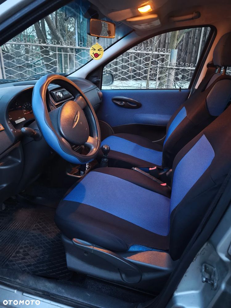 Fiat Punto 1.2 8V Active Clima - 4